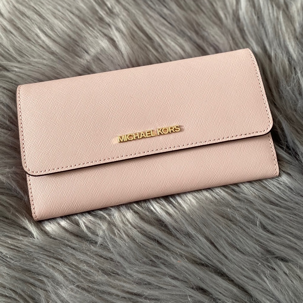 ❌SOLD❌ NWT MICHAEL KORS Trifold Wallet: Blossom - Picture 1 of 8